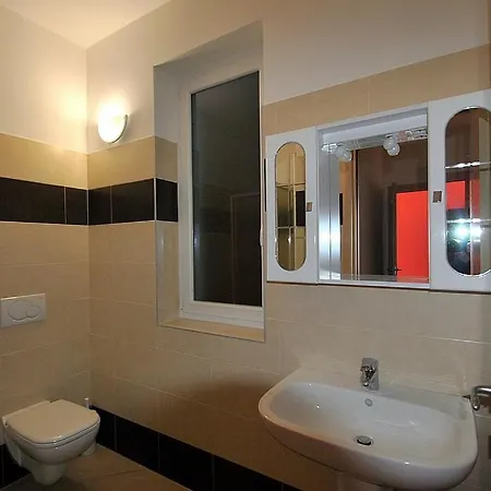 Piazzo Sleeps 4 Pool Wifi * Vercana